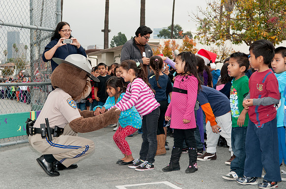 Leo Politi Elementary School, LAPD, Santa and Mrs. Claus - 2012