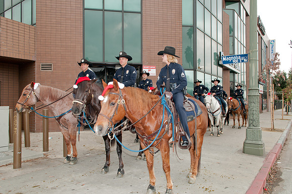 Leo Politi Elementary School, LAPD, Santa and Mrs. Claus - 2012