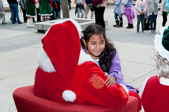 Leo Politi Elementary School, LAPD, Santa and Mrs. Claus - 2012