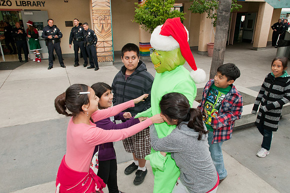 Leo Politi Elementary School, LAPD, Santa and Mrs. Claus - 2012