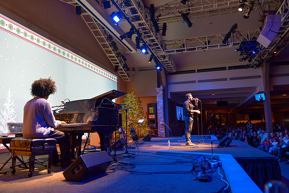 95.9 The Fish Christmas Concert - 2014
