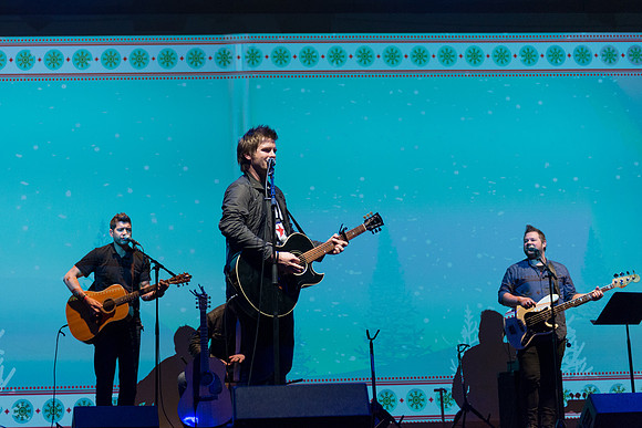 95.9 The Fish Christmas Concert - 2014