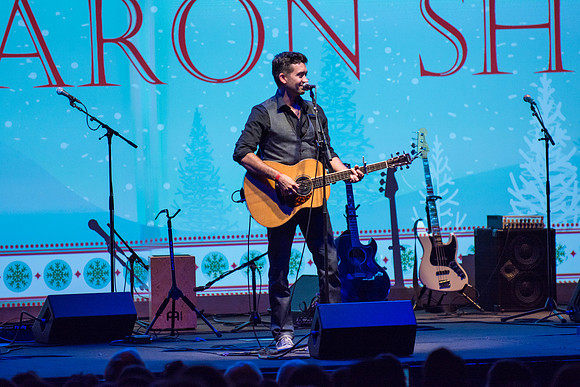 95.9 The Fish Christmas Concert - 2014