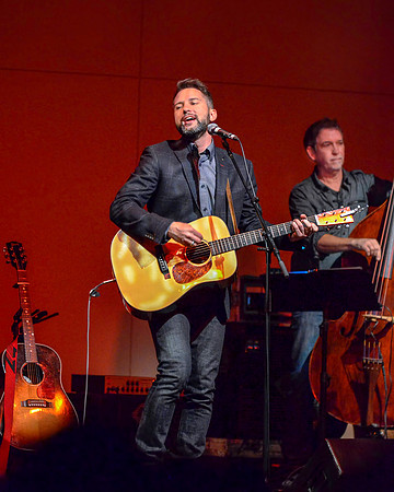 95.9 The Fish Christmas Concert