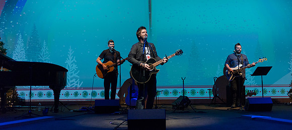 95.9 The Fish Christmas Concert - 2014