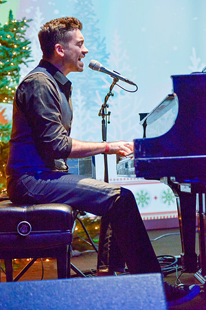 95.9 The Fish Christmas Concert - 2014