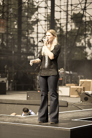 Dara Maclean -FishFest 2014
