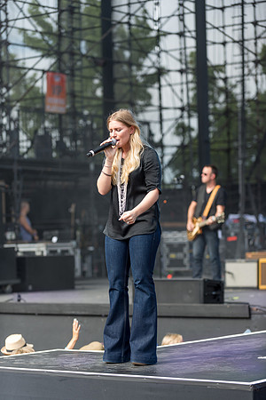 Dara Maclean -FishFest 2014