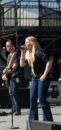 Dara Maclean -FishFest 2014