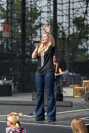 Dara Maclean -FishFest 2014