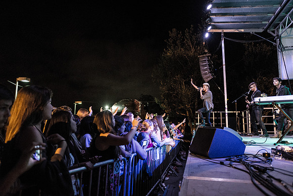 Colton Dixon - FishFest 2014