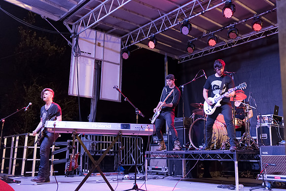Colton Dixon - FishFest 2014