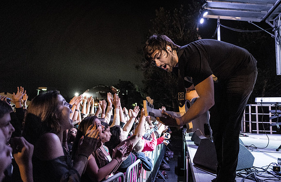 Colton Dixon - FishFest 2014