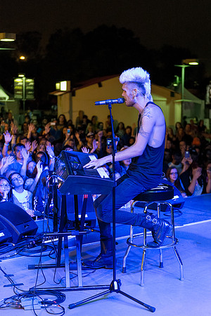 Colton Dixon - FishFest 2014