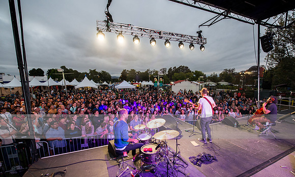 Fishfest 2015 at the Verizon Amphitheater